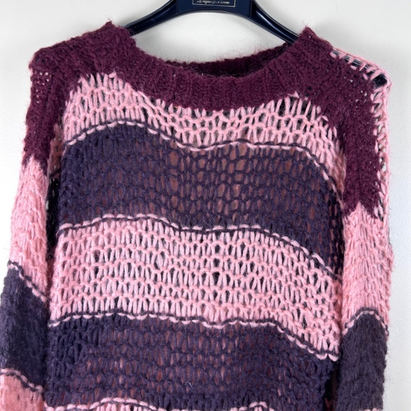 Mohair Blend women’s open knit sweater size small - Picture 2 of 11